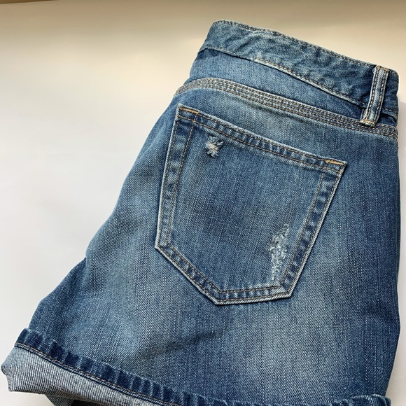 GAP | distressed blue denim jean shorts - Picture 10 of 13